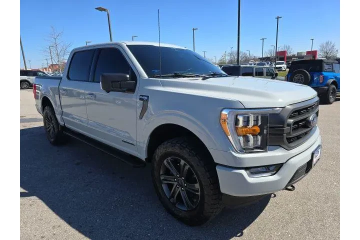 $37900 : Ford F-150 2023 4x4 XLT 4dr image 7