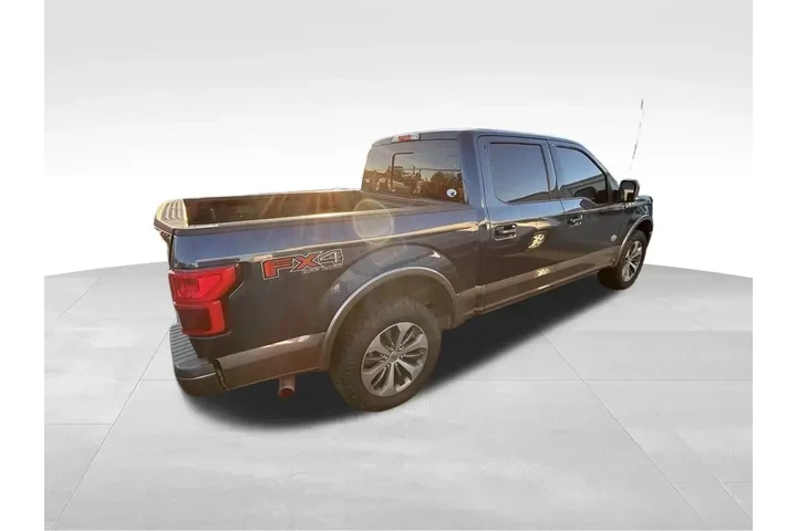 $37998 : Ford F-150 2018 4x4 XLT 4dr image 2