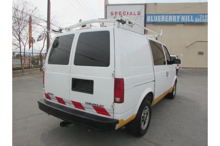 $6500 : 2004 Astro image 4