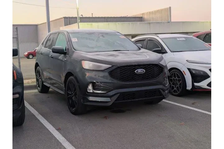 $27205 : Ford Edge 2022 AWD ST-Line 4 image 1