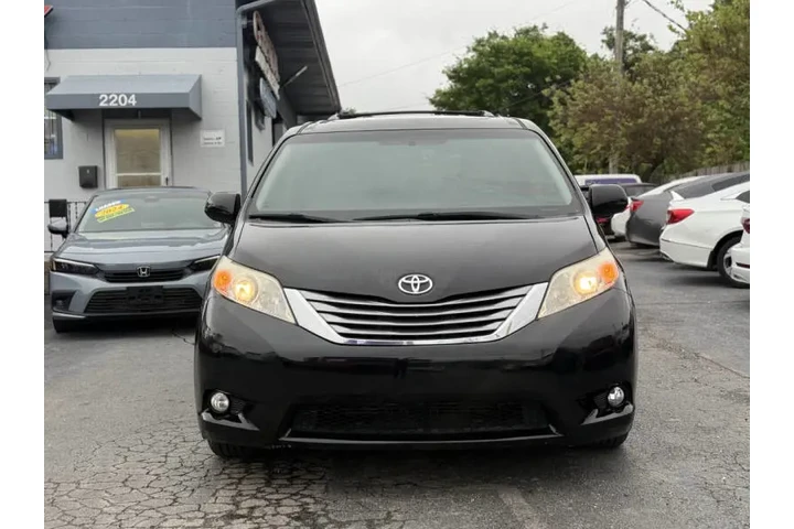 $21495 : 2017 Sienna XLE Premium 8-Pas image 3