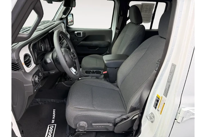 $34554 : Jeep Wrangler 2025 4x4 Backc image 10