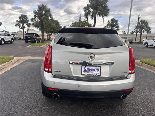 2016 SRX Premium image 5