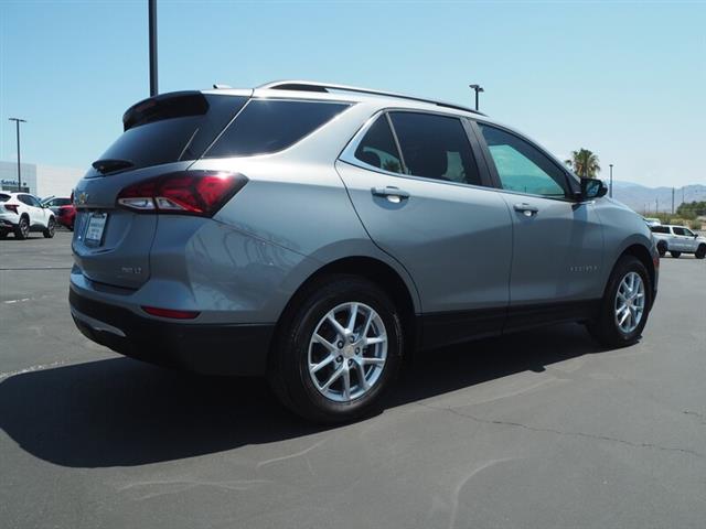 $32863 : New 2024 Equinox LT image 6