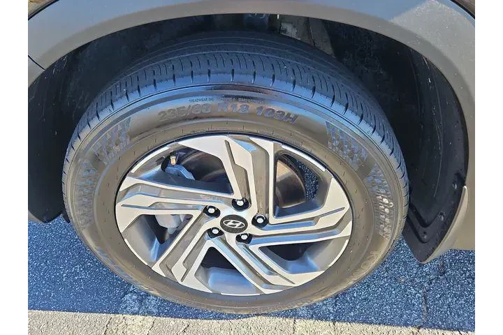 $18991 : Hyundai SANTA FE 2022 SEL 4d image 10