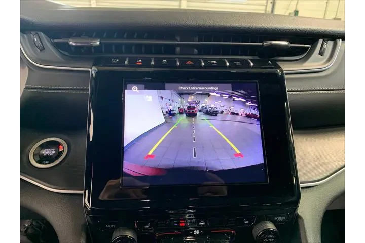 $39490 : Jeep Grand Cherokee 2024 4x4 image 5