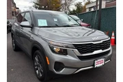 $16895 : Kia Seltos 2023 AWD LX 4dr S thumbnail