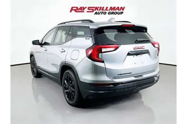 $23975 : GMC Terrain 2023 SLE 4dr SUV image 5