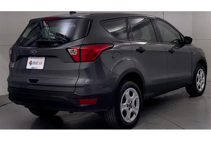 2015 Escape SE 4WD image 7