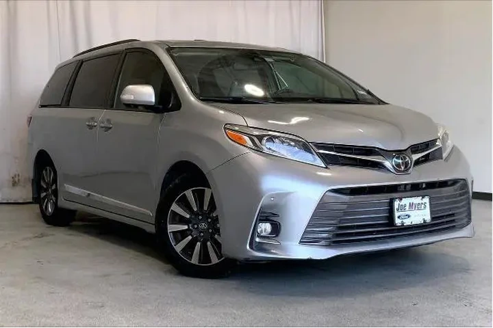 $25991 : Toyota Sienna 2019 XLE 7-Pas image 1