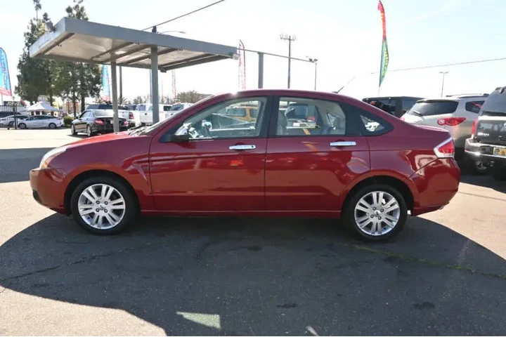 $4998 : 2011 Focus SEL image 10