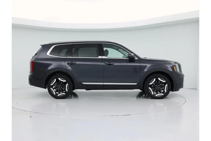 $39998 : Kia Telluride 2025 S 4dr SUV image 7
