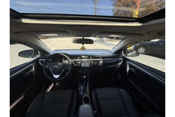 2015 Corolla S image 8