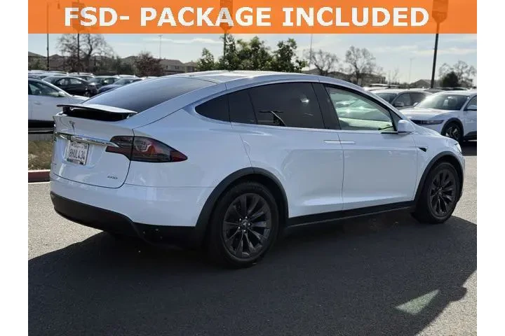 $34291 : Tesla Model X 2018 AWD 100D image 7