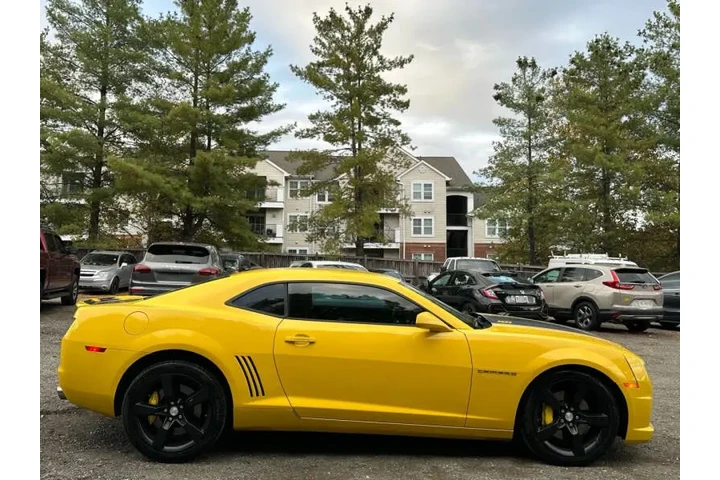 $15990 : 2010 Camaro SS image 8