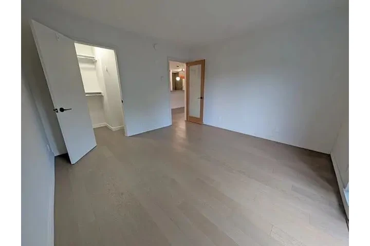 $1000 : Apartamento en renta image 6