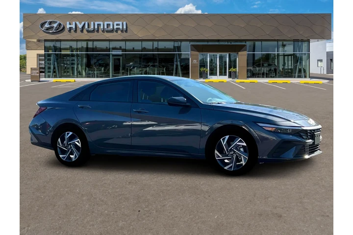 $20500 : Hyundai ELANTRA 2025 SEL Spo image 10