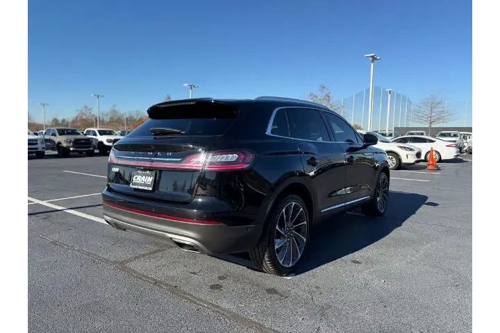 $32488 : Lincoln Nautilus 2021 AWD Re image 8