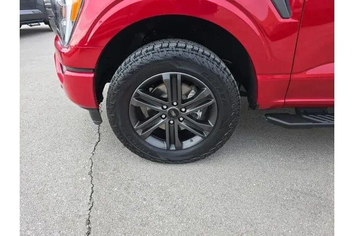 $39900 : Ford F-150 2022 4x4 XLT 4dr image 9