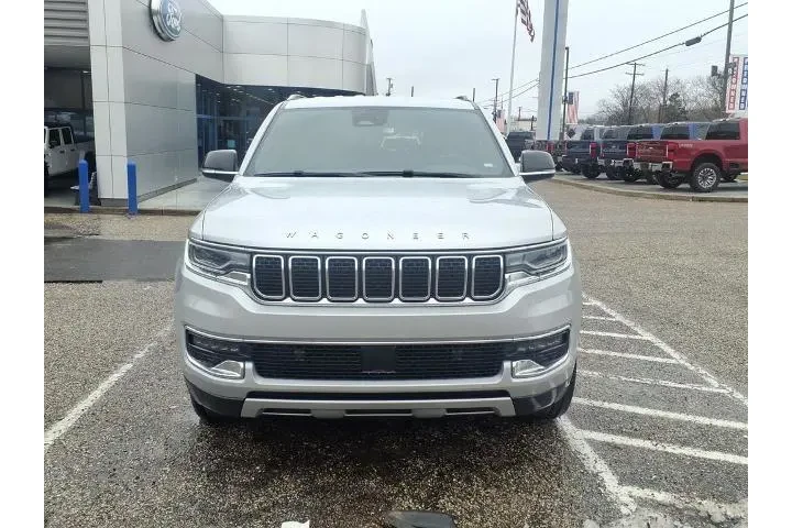 $39488 : Jeep Wagoneer L 2024 4x4 Ser image 5