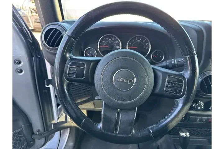 $16908 : Jeep Wrangler JK Unlimited 2 image 9