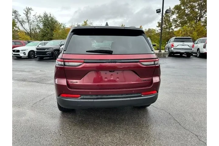 $36676 : Jeep Grand Cherokee 2024 4x4 image 5