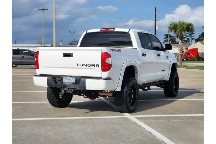 $33782 : Toyota Tundra 2019 4x4 TRD P image 5