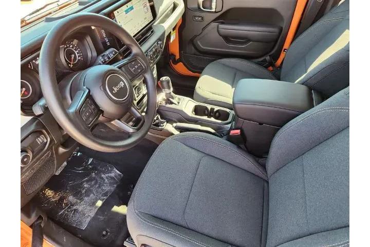 $31142 : Jeep Wrangler 2025 4x4 Sport image 9