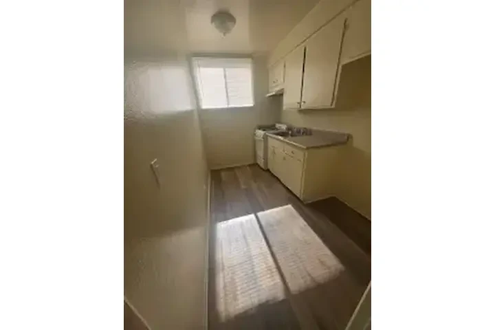 $1450 : SE RENTA ESTUDIO📍 image 4