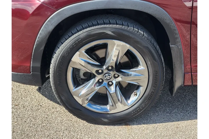 Toyota Highlander 2018 AWD L image 7