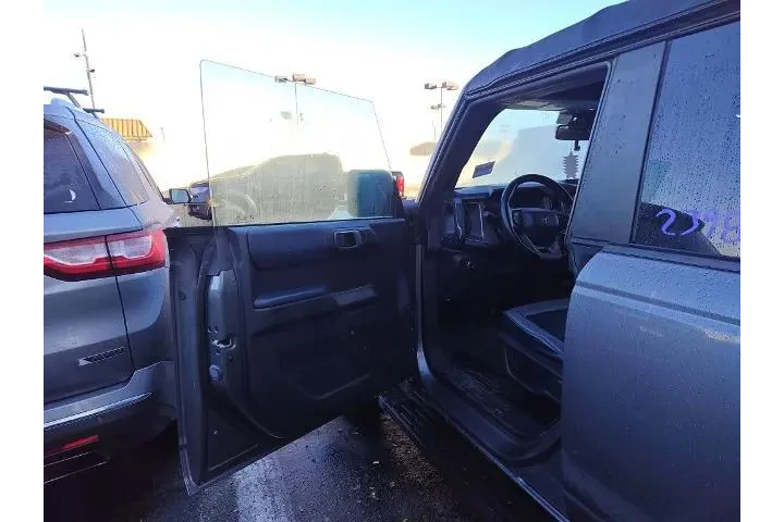 $36195 : Ford Bronco 2021 4x4 Base 4d image 6