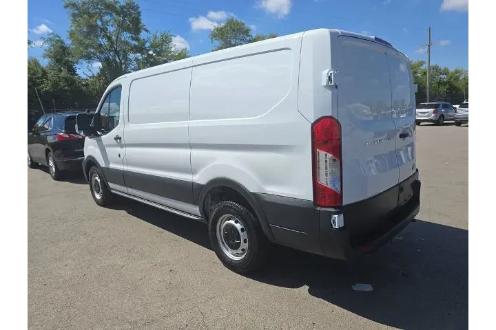 $39999 : Ford Transit 2025 150 3dr SW image 6
