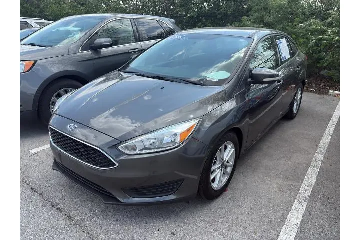 $8977 : Ford Focus 2016 SE 4dr Sedan image 2