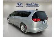 $22733 : Chrysler Voyager 2023 LX 4dr thumbnail