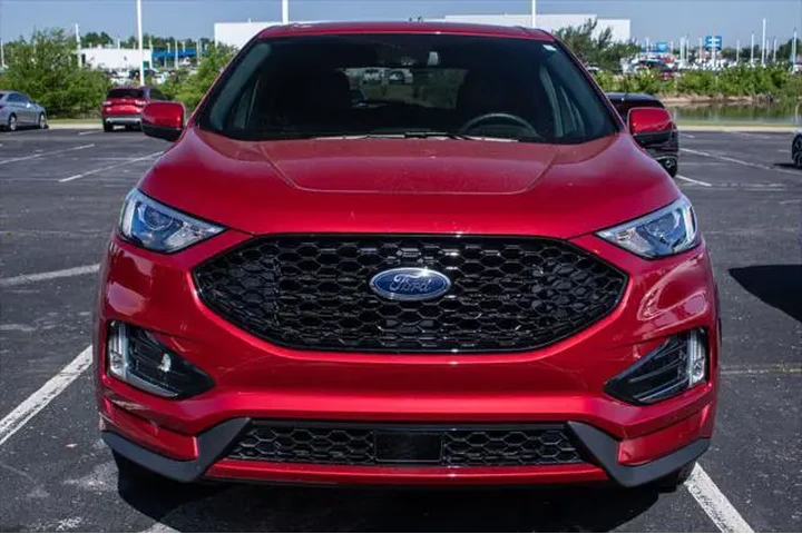 $30000 : Ford Edge 2024 AWD ST-Line 4 image 2