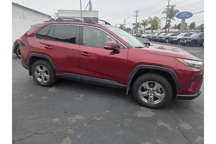$32885 : Toyota RAV4 Hybrid 2024 AWD image 6