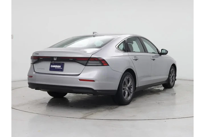 $26998 : Honda Accord 2024 EX 4dr Sed image 8