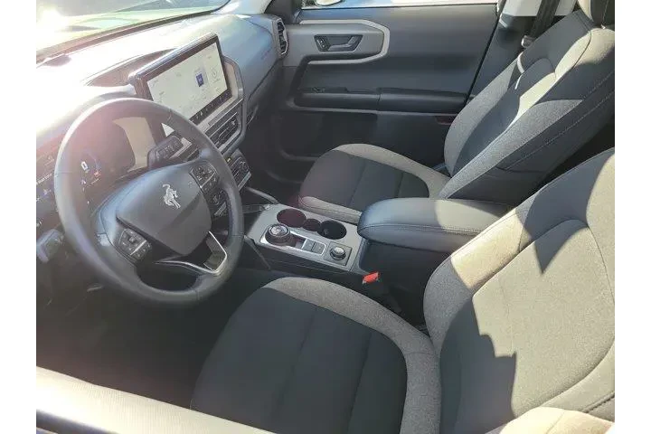 $33580 : Ford Bronco Sport 2025 AWD B image 3