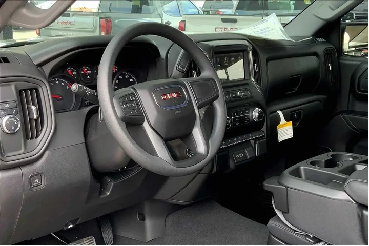 $34971 : GMC Sierra 1500 2025 4x2 Pro image 8