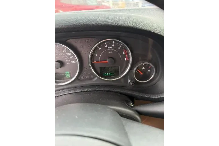 $13249 : Jeep Wrangler Unlimited 2011 image 8