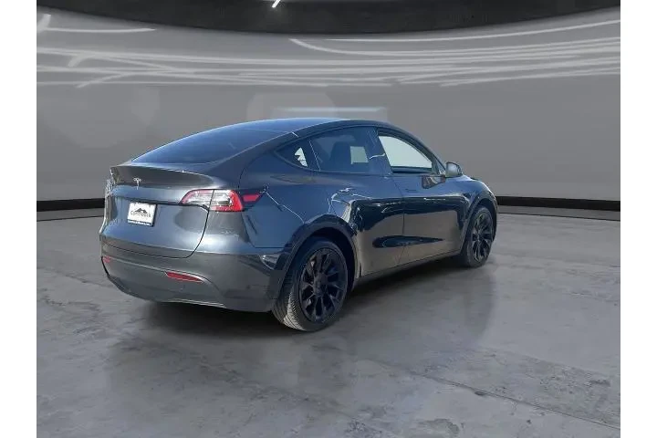$38354 : Tesla Model Y 2024 Long Rang image 5