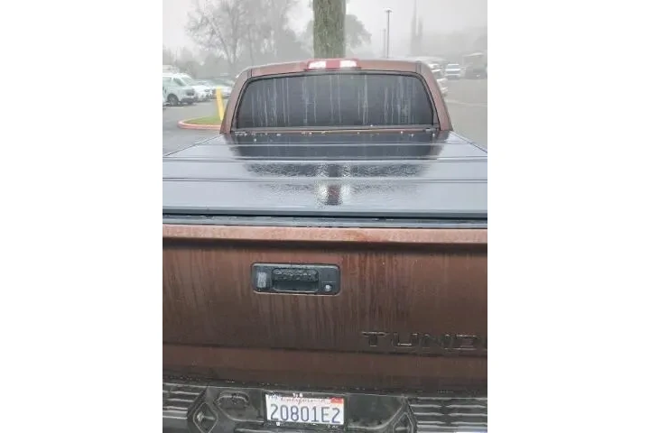 $32988 : Toyota Tundra 2017 4x2 SR5 4 image 6