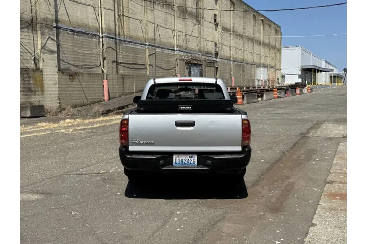 $13988 : 2007 Tacoma image 9