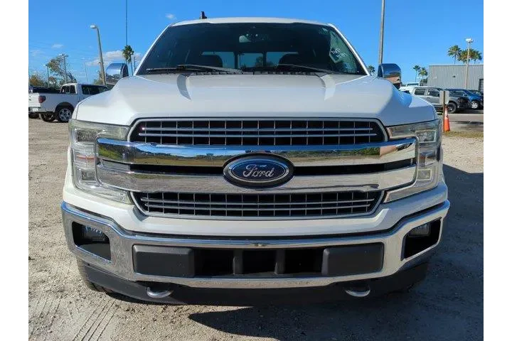 $33450 : Ford F-150 2019 4x4 Lariat 4 image 9