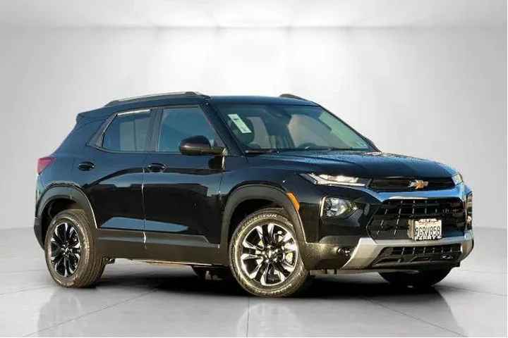 $17819 : Chevrolet Trailblazer 2023 L image 1