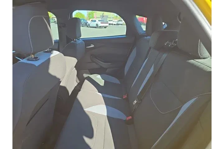 $17995 : Ford Focus 2018 ST 4dr Hatch image 8