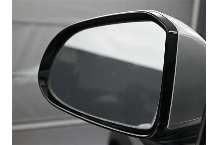 $20495 : Hyundai SANTA FE 2022 AWD SE image 9