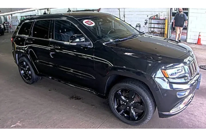 $13995 : 2016 Grand Cherokee High Alti image 3