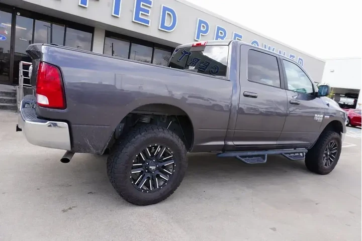 $24288 : Ram 1500 Classic 2019 4x2 Lo image 6