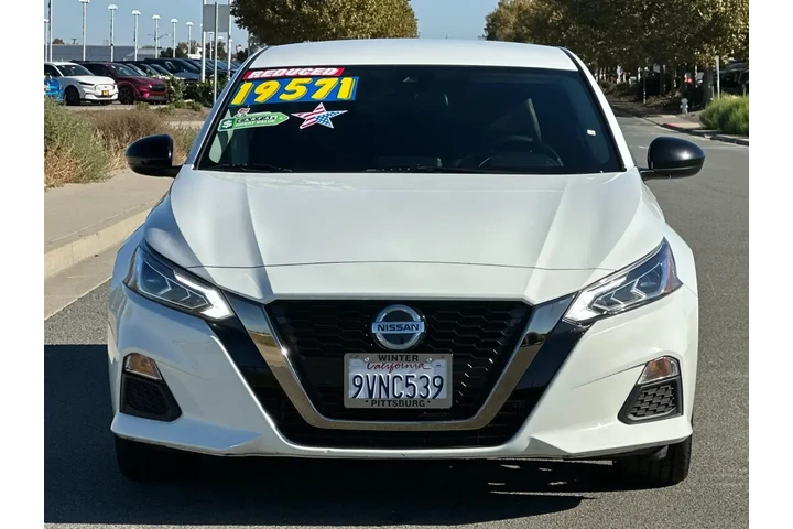 $18559 : Nissan Altima 2022 2.5 SR 4d image 9